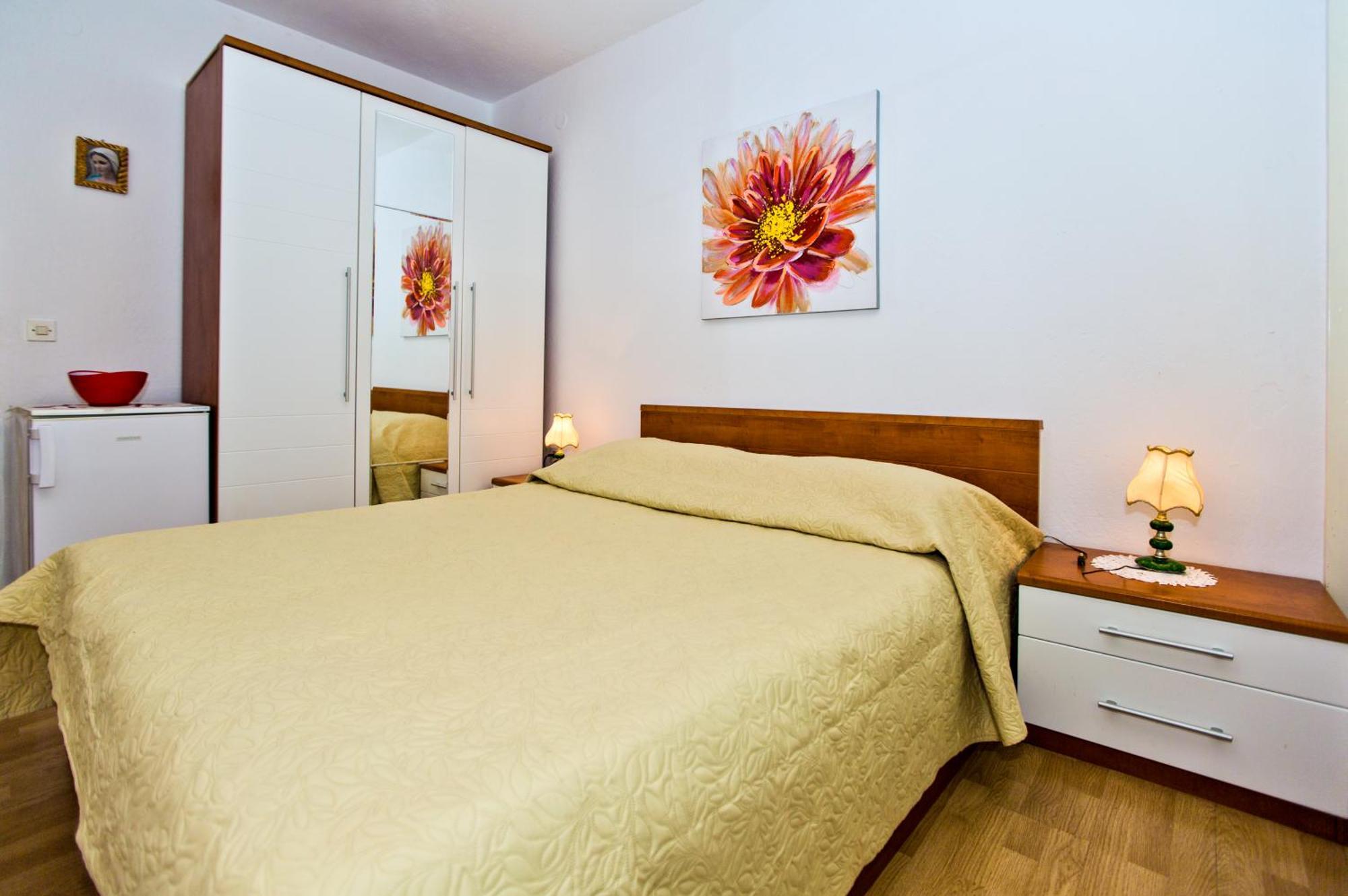 Rooms Barbaric Hvar Town Kültér fotó